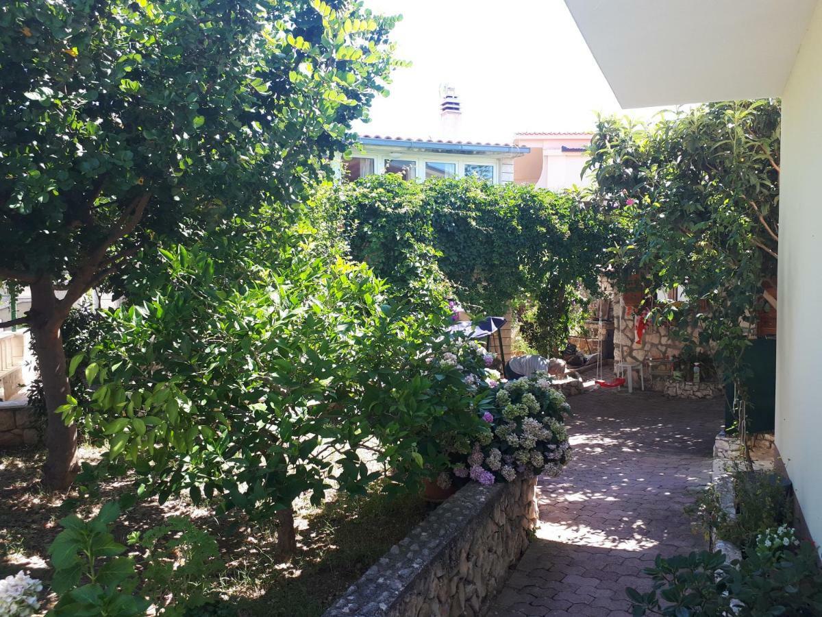 Apartmani Maja Kanica Rogoznica  Exterior photo